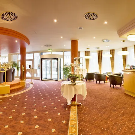 Erikson Hotel-2